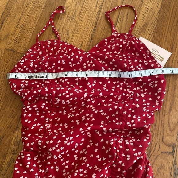 Misguided Petite NWT Heart Print Ruched Mini Red Dress Size 4 - Picture 14 of 15